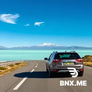 Route 80 on New Zealand’s South Island winds along the shores of Lake Pukaki, whose milky turquoise waters reflect the sky. In the background stands the snow-capped Mount Cook, with a few wisps of white clouds dotting the blue sky. A Nissan X-Trail Hybrid (license plate QMS286) is driving along the road toward the distant mountains. The composition follows the National Geographic travel photography style, featuring a clean background and space reserved at the top for the title text. The image dimensions are 940x788 pixels, a common size for Facebook posts.